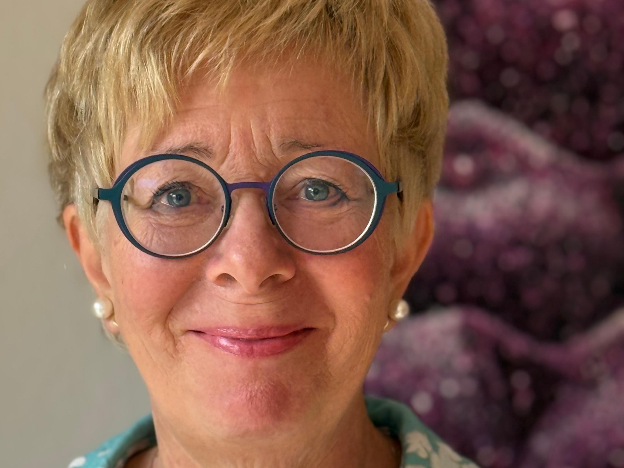 Dr. Claudia Kolletzki