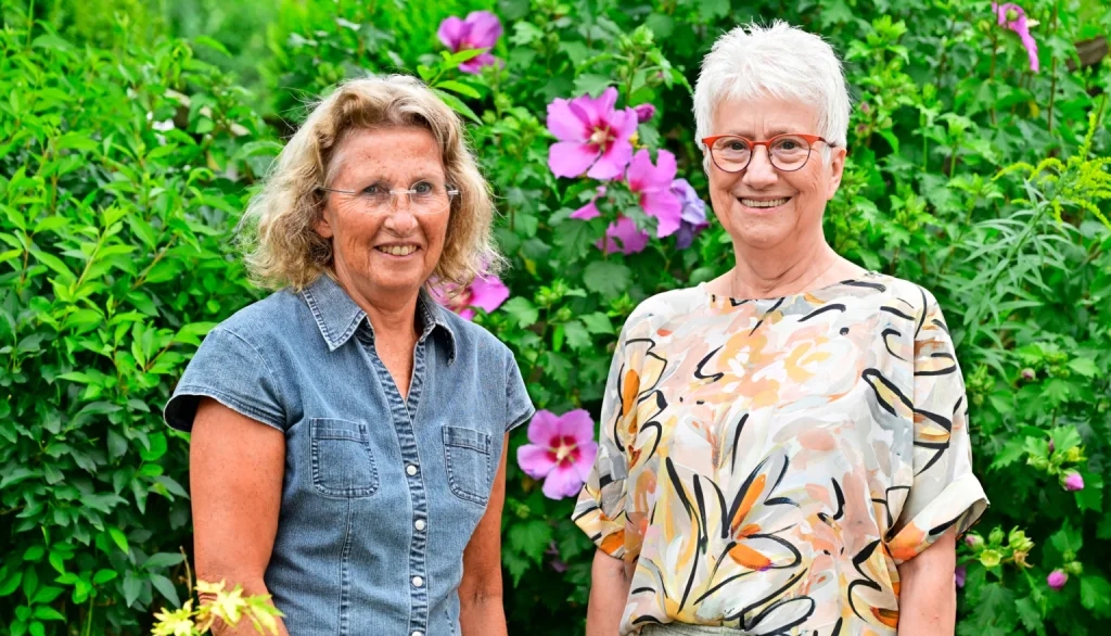 Brigitte Schoss (l.) und Monika Schmitz zählen zum Leitungsteam der Liedberger Ortsgruppe der katholischen Frauen Deutschlands.
