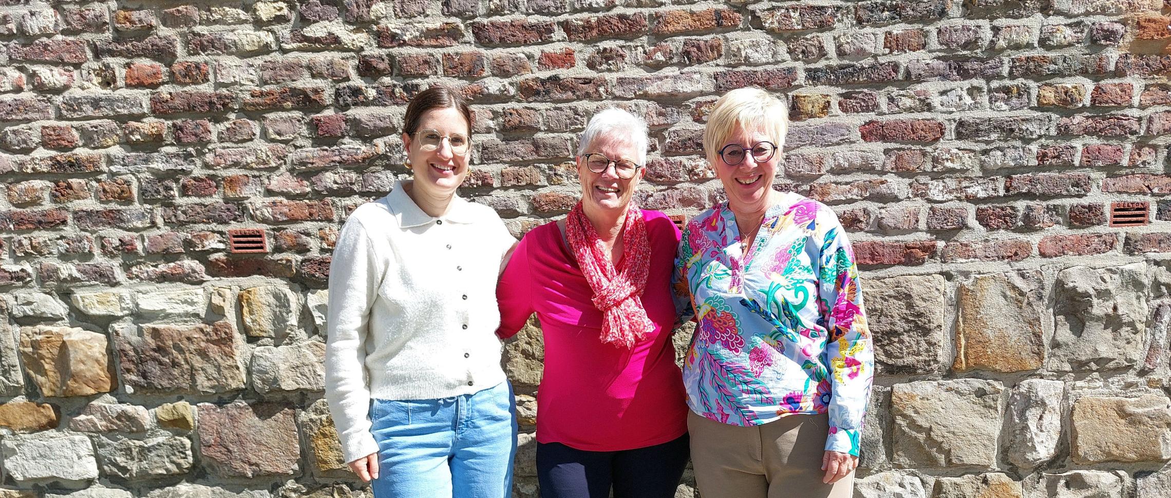 Diözesanvorstand der kfd Aachen: Yasmin Raimundo, Gabriele Vogt und Claudia Kolletzki