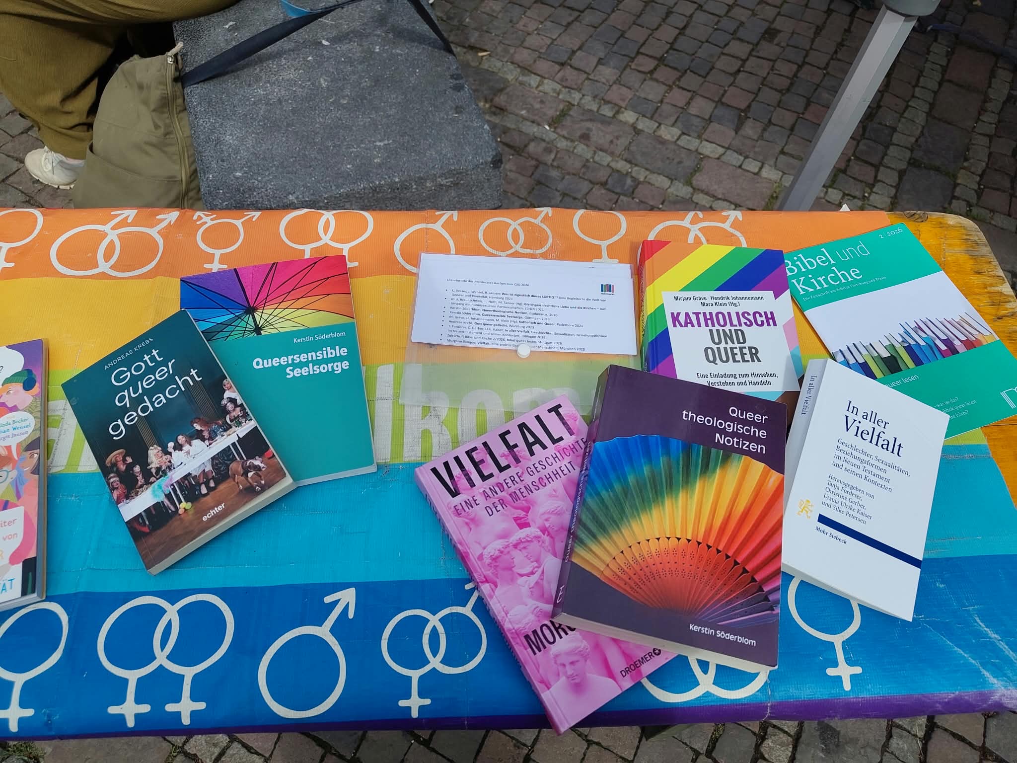 CSD Aachen 2026_Queere Bibliothek_Angebot