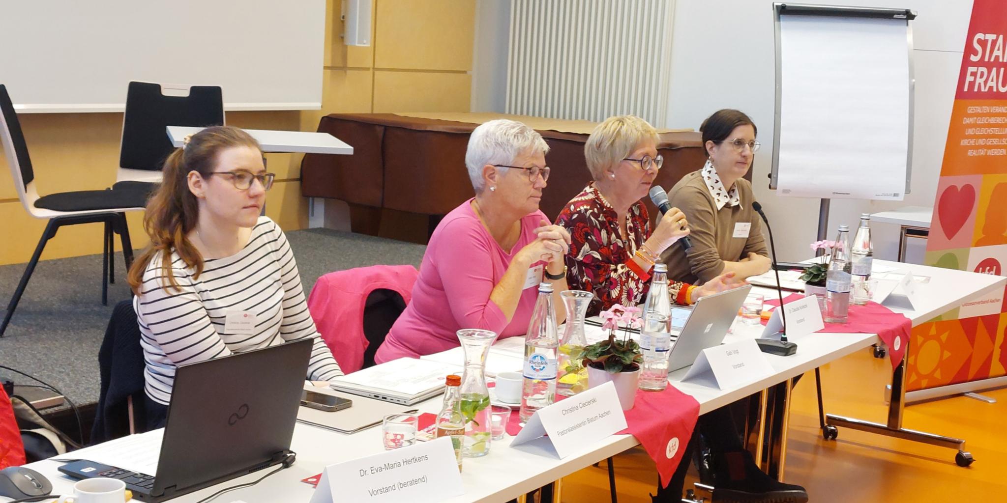 Der kfd Diözesanvorstand bei der Diözesanversammlung Oktober 2026