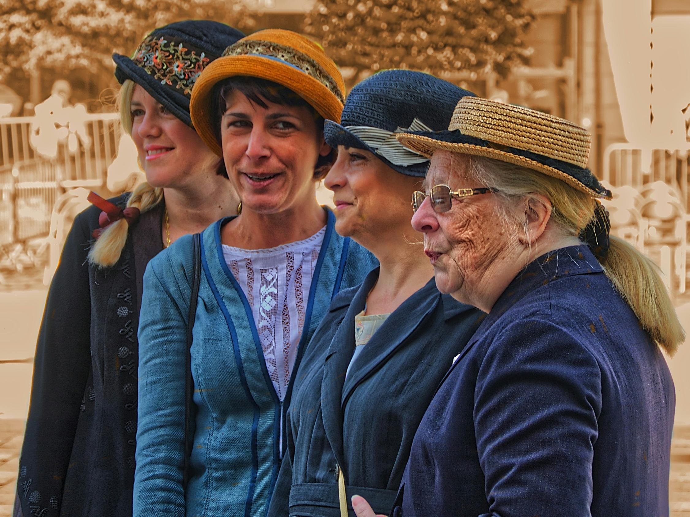 Frauen unterwegs